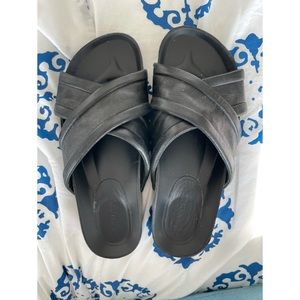 Vince Leather Slide Sandals